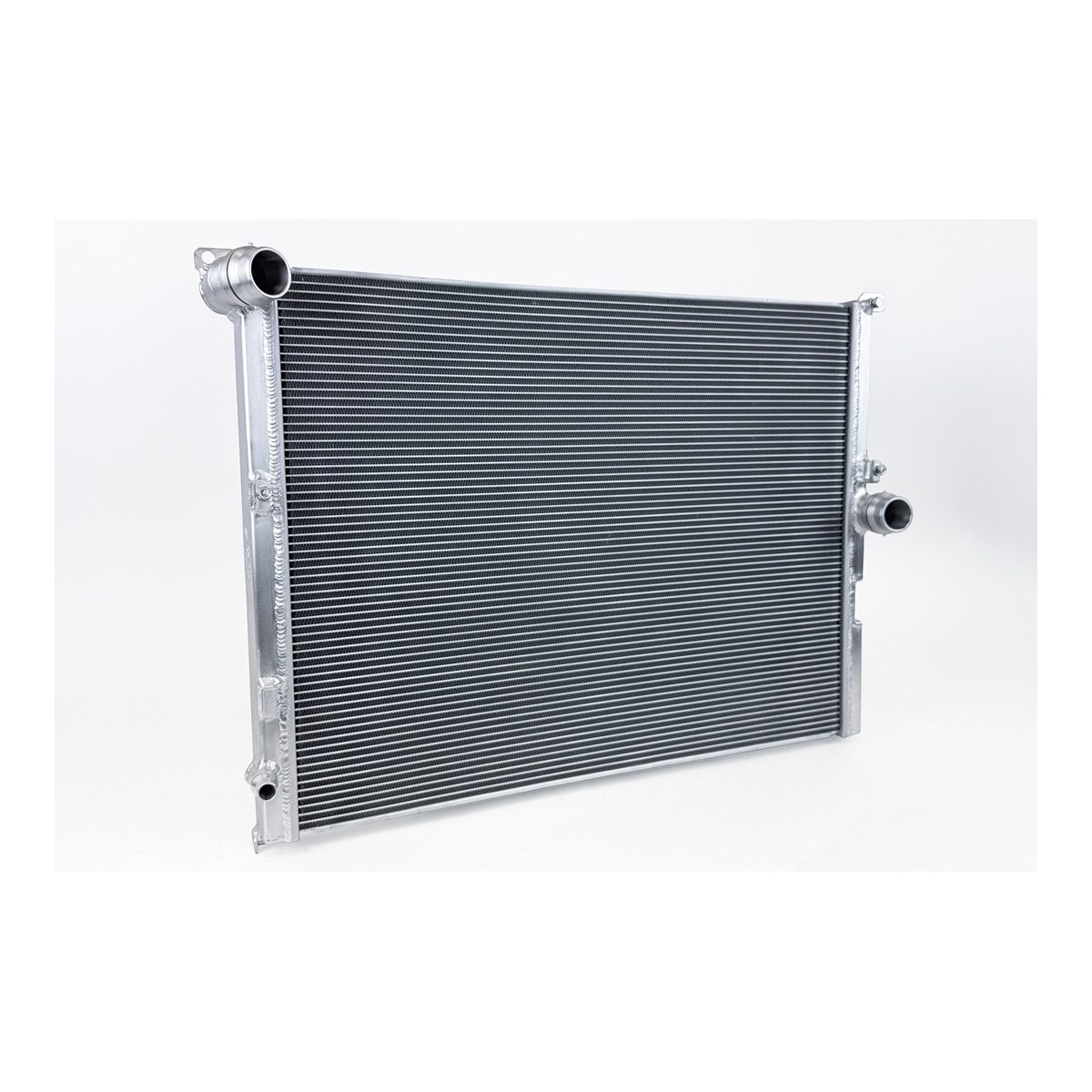 CSF BMW F-Chassis Gen 1 B58 High-Performance All-Aluminum Radiator – product detail view 2
