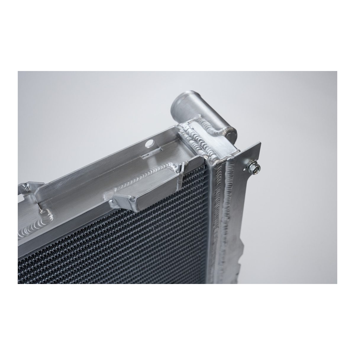 CSF Mercedes 190E 2.3-16/2.5-16 Aluminum High-Performance Radiator – product detail view 4