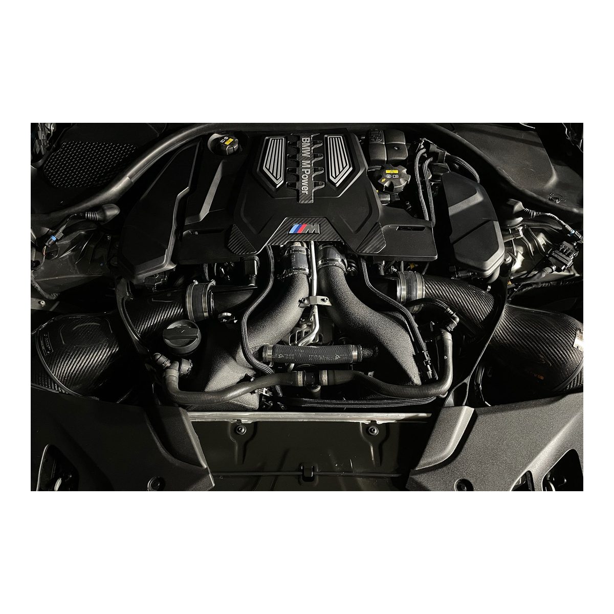CSF BMW F9X M5/M8 Twin Charge-Air-Cooler Set – product detail view 5