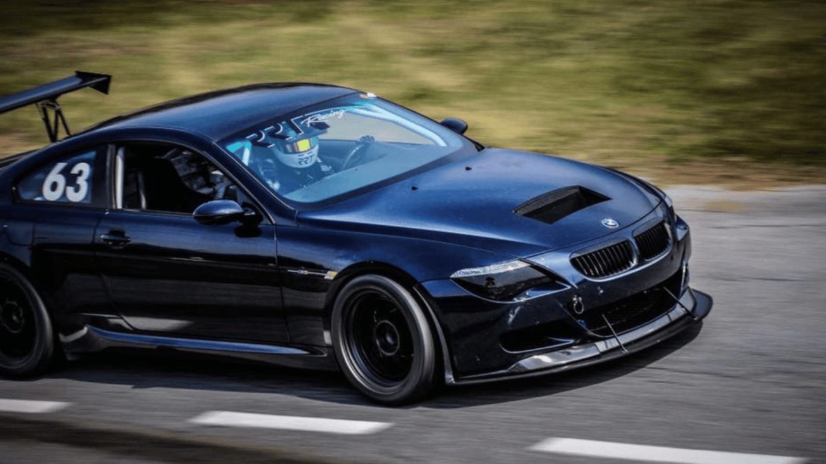 Wayne Moubray JR drives a highly modified S85 powered M6 Racecar